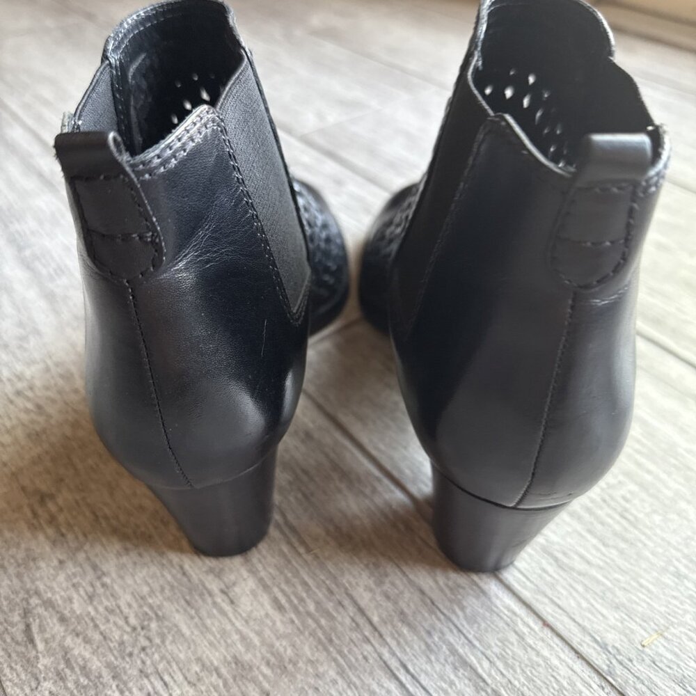 Women’s Brighton Black Silver  Leather Ankle Shoe Boots Size 8 - Picture 4 of 6